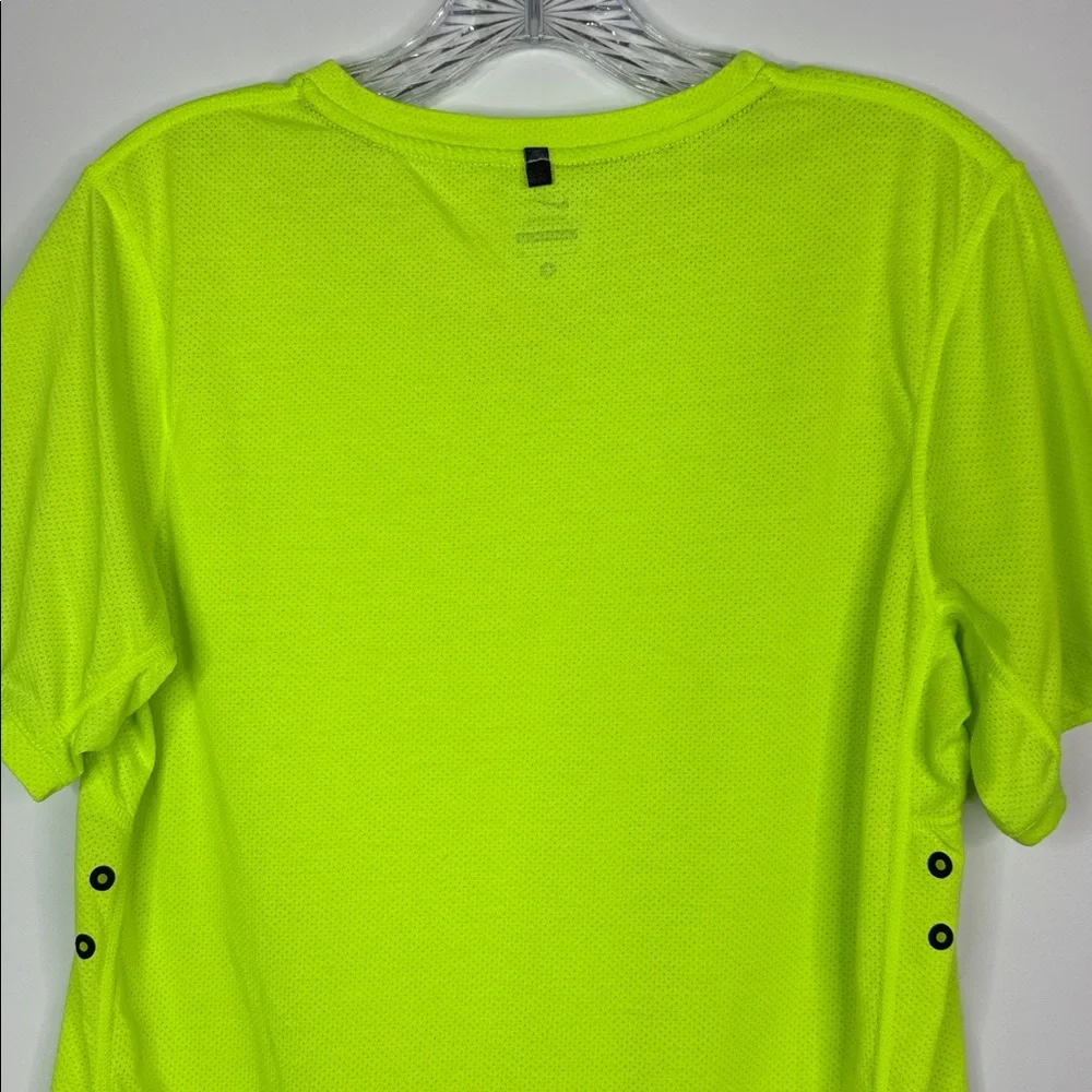 Nike Dri Fit Running Vneck Yellow Tshirt Size Men's Small